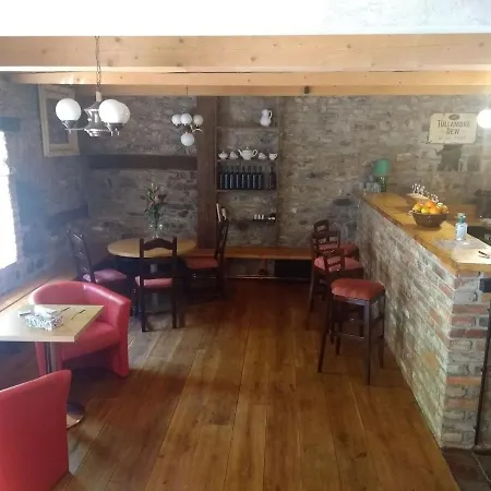 דירה Stodola-soukromy Pro Dva S Venkovni Virivkou